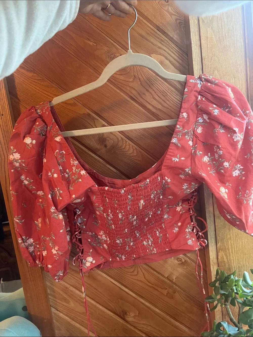 Floral Puff-Sleeve Crop Top